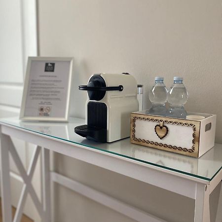 Four Lions Villa Guesthouse Піза Екстер'єр фото
